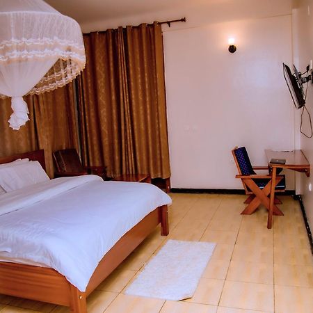 Kivu Hilltop View Resort Gisenyi ภายนอก รูปภาพ